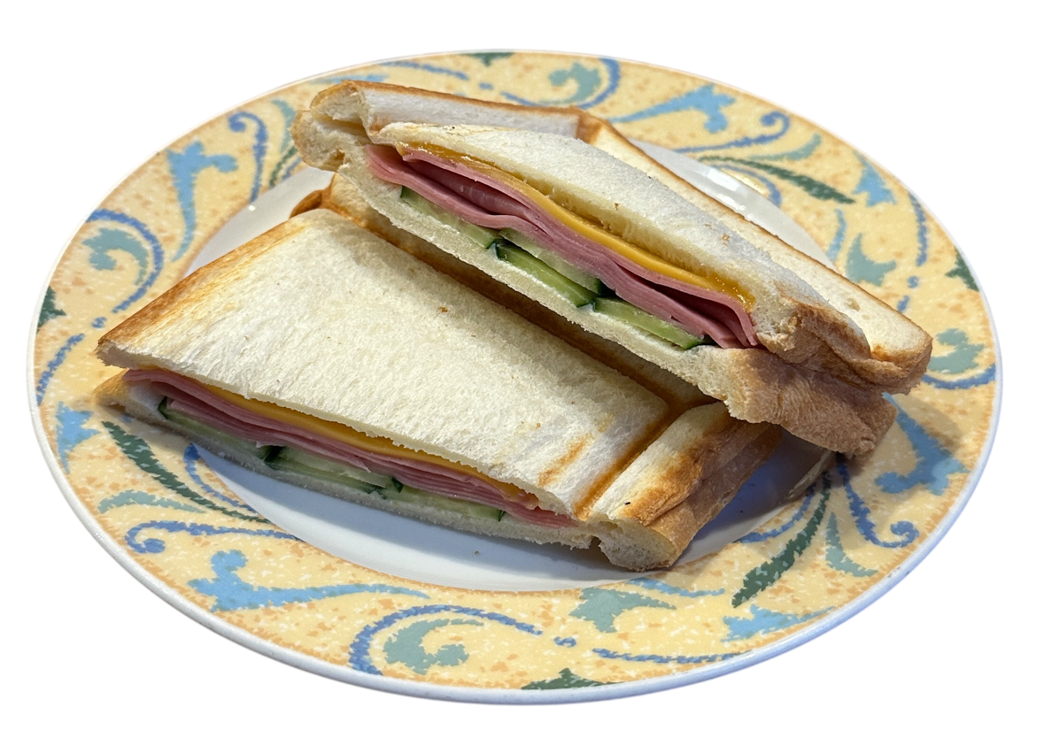 ハムチーズホットサンド